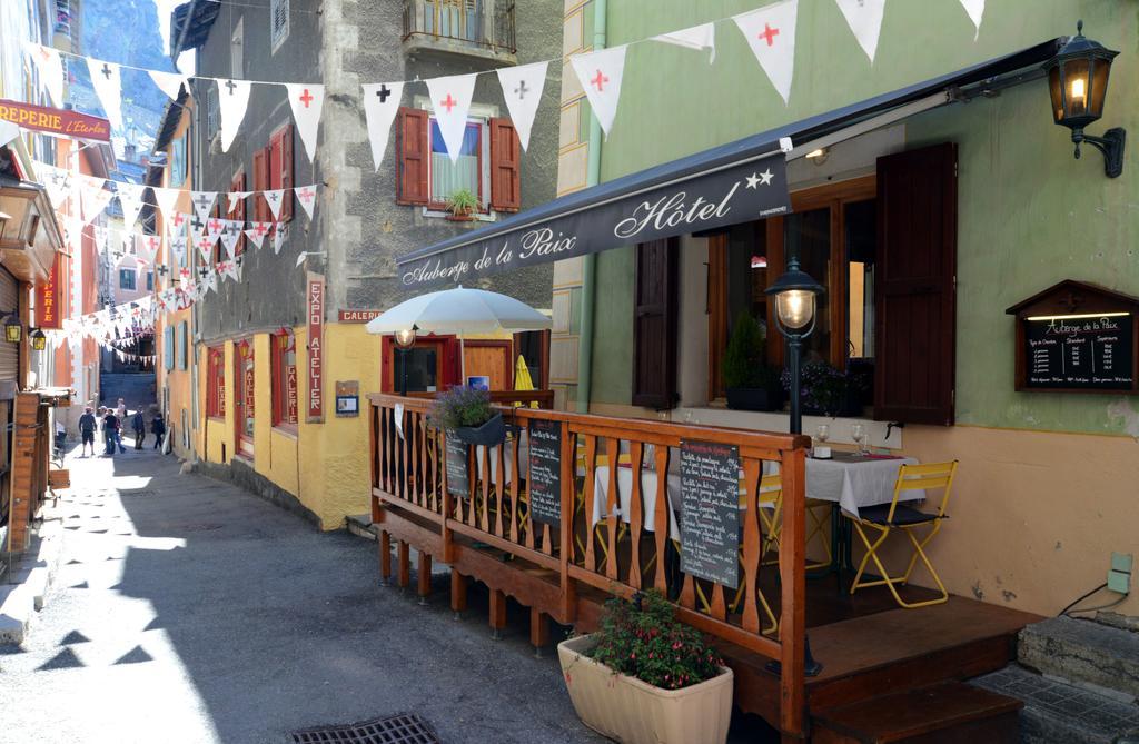 Auberge De La Paix Бриансон Экстерьер фото