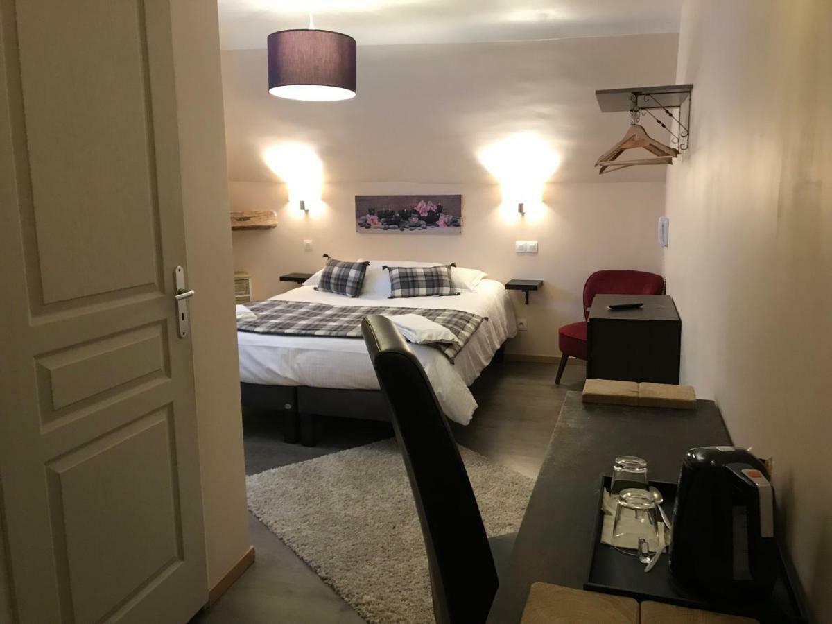 Auberge De La Paix Бриансон Экстерьер фото